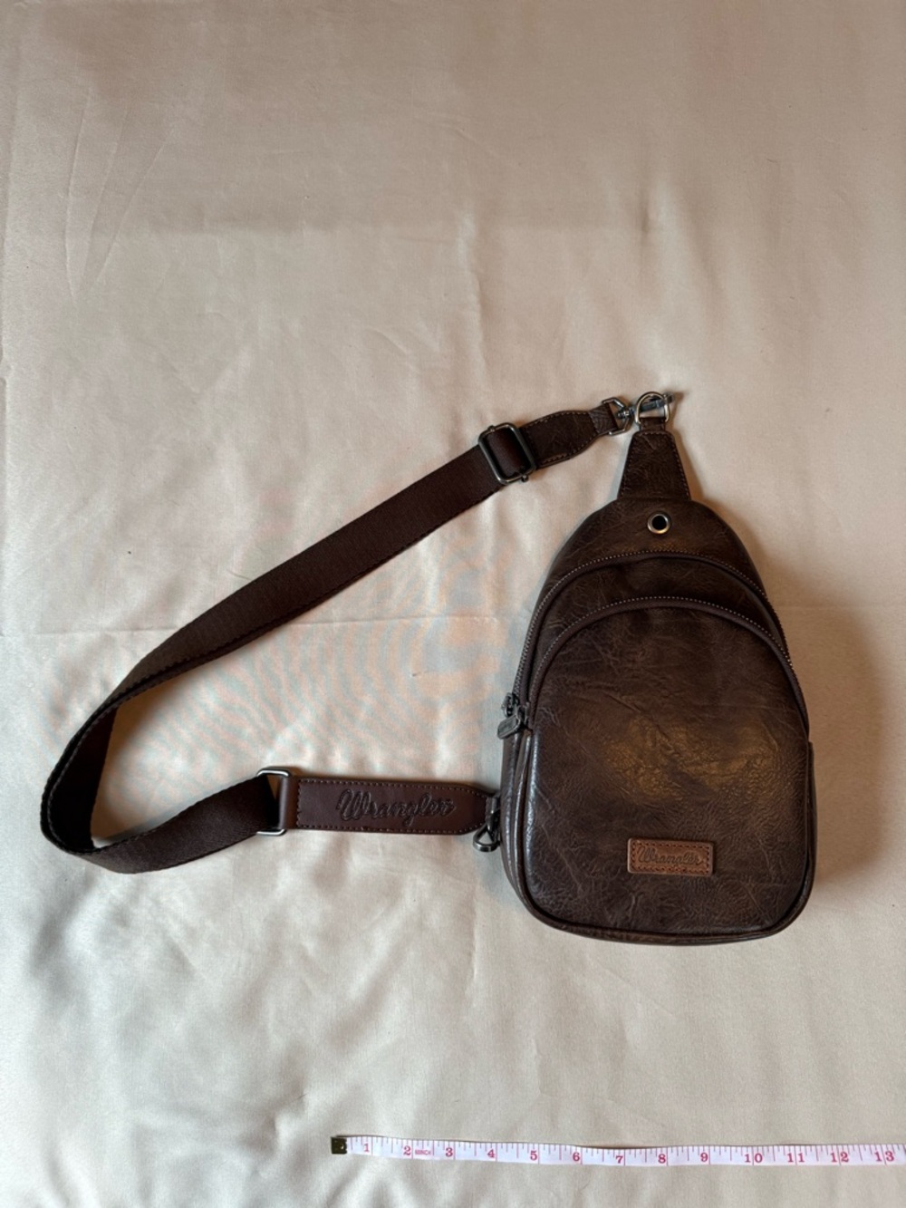 Wrangler Dark Brown Leather crossbody - Picture 2 of 8